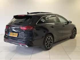 Kia Ceed Sportswagon (2023) thumbnail 2