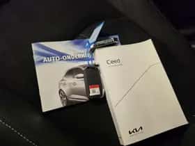 Kia Ceed Sportswagon (2023) thumbnail 17
