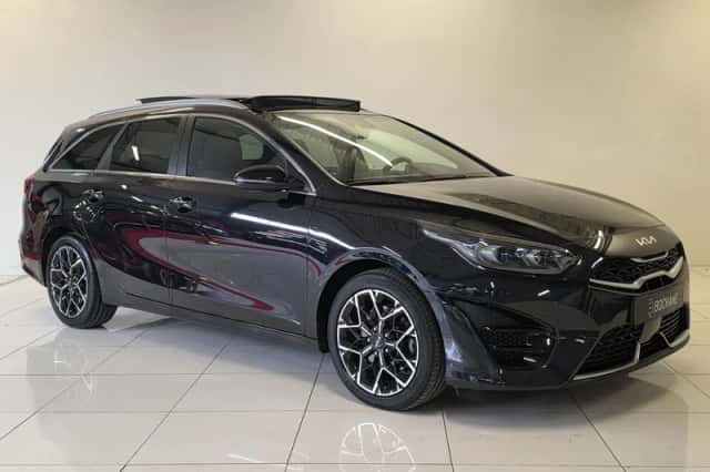 Kia Ceed Sportswagon (2023) thumbnail 5