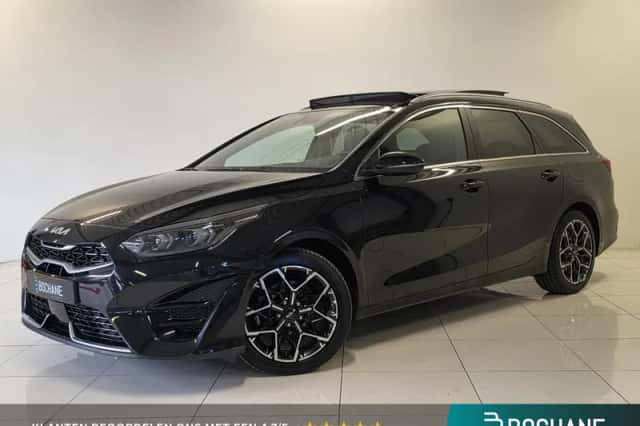 Kia Ceed Sportswagon (2023) thumbnail 1