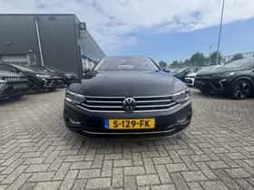 Volkswagen Passat (2023) thumbnail 21