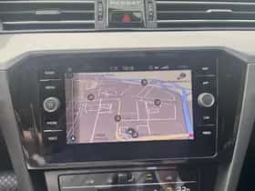 Volkswagen Passat (2023) thumbnail 41