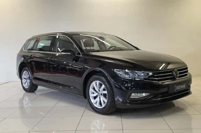 Volkswagen Passat (2023) thumbnail 5