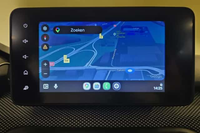 Dacia Sandero (2025) thumbnail 2