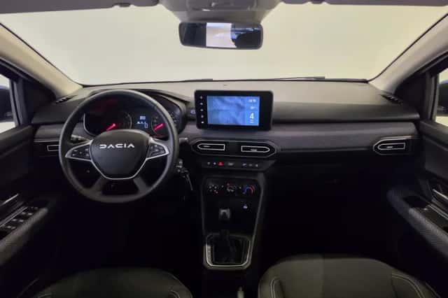 Dacia Sandero (2025) thumbnail 6