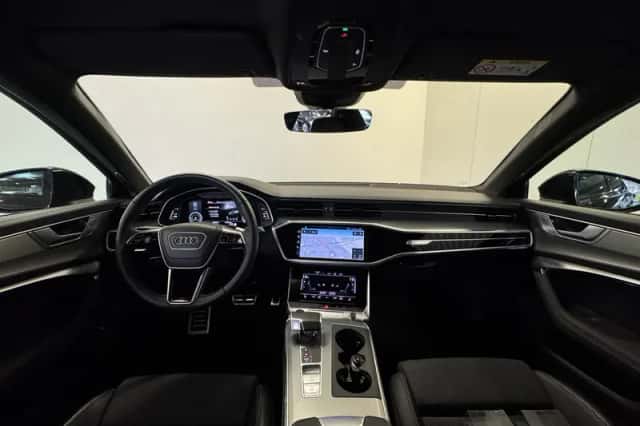 Audi A6 (2023) thumbnail 3