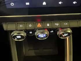 Renault Clio (2024) thumbnail 32