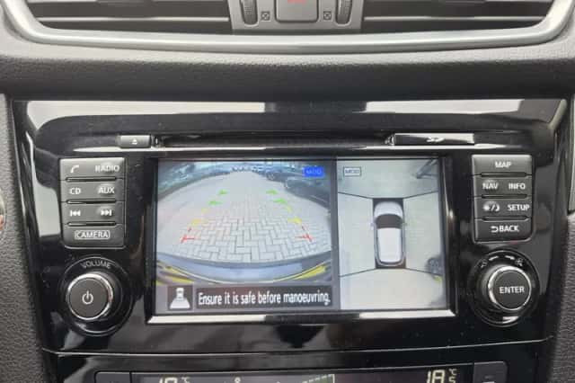 Nissan Qashqai (2018) thumbnail 2