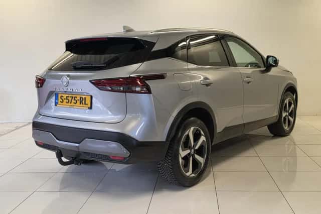 Nissan Qashqai (2023) thumbnail 5
