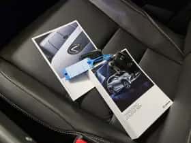 Lexus NX (2015) thumbnail 18