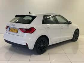Audi A1 (2025) thumbnail 2