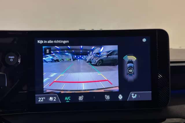 Nissan Micra (2025) thumbnail 3