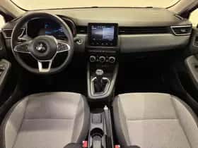 Mitsubishi Colt (2024) thumbnail 6