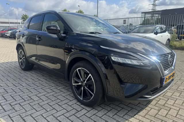 Nissan Qashqai (2021) thumbnail 5