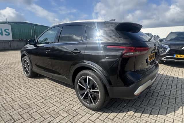 Nissan Qashqai (2021) thumbnail 6