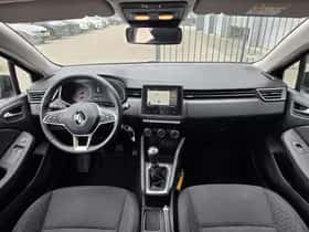 Renault Clio (2020) thumbnail 6