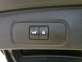 Nissan Qashqai (2023) thumbnail 3