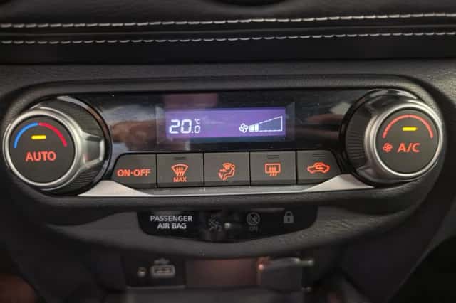 Nissan Juke (2023) thumbnail 6