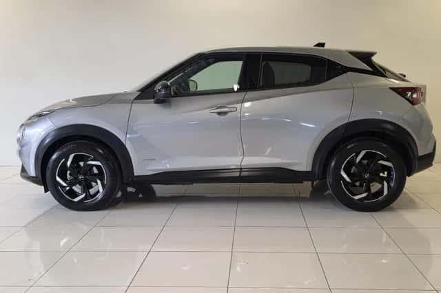 Nissan Juke (2023) thumbnail 4