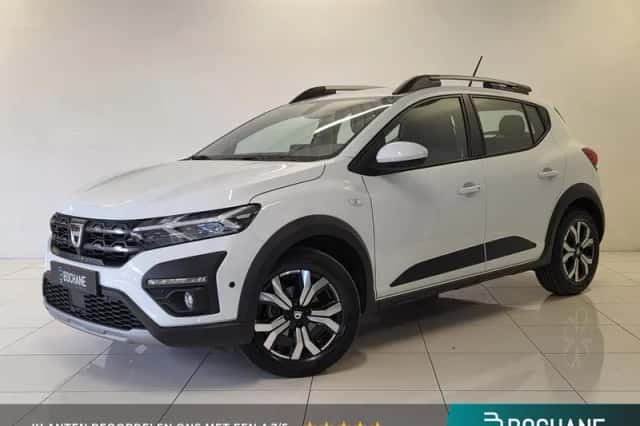 Dacia Sandero Stepway (2022) thumbnail 1