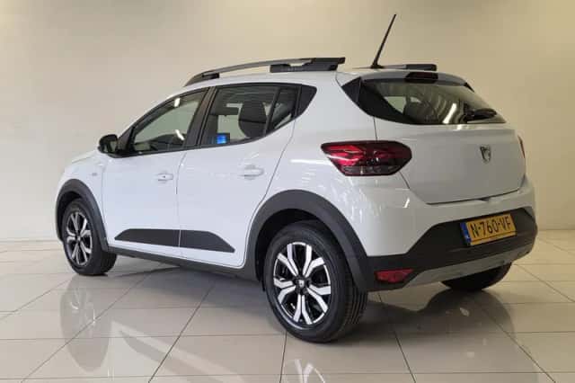 Dacia Sandero Stepway (2022) thumbnail 6