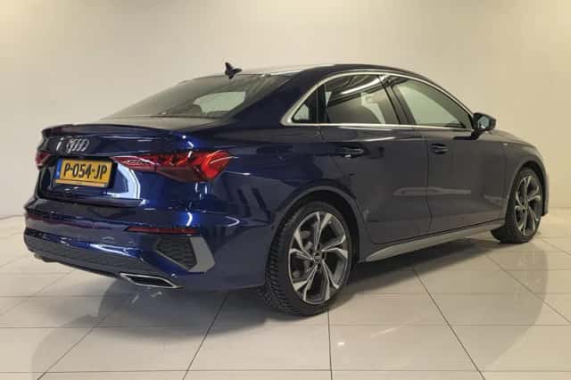 Audi A3 (2022) thumbnail 2