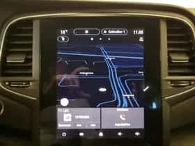 Renault Mégane (2023) thumbnail 3