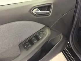 Renault Clio (2023) thumbnail 21