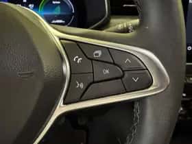 Renault Clio (2023) thumbnail 23