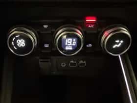 Renault Clio (2023) thumbnail 4
