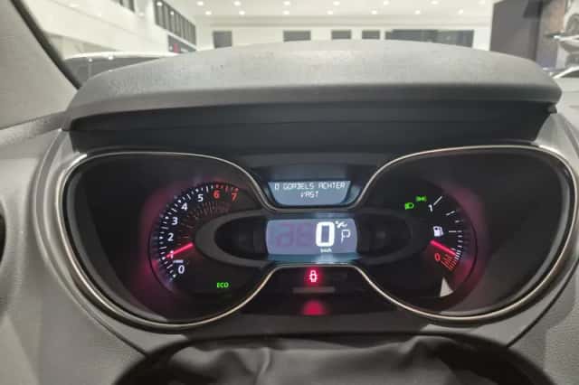 Renault Captur (2019) thumbnail 4