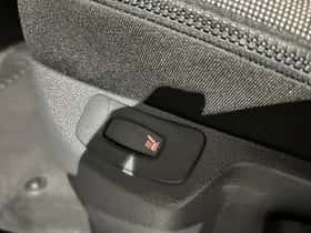 Renault Captur (2018) thumbnail 31