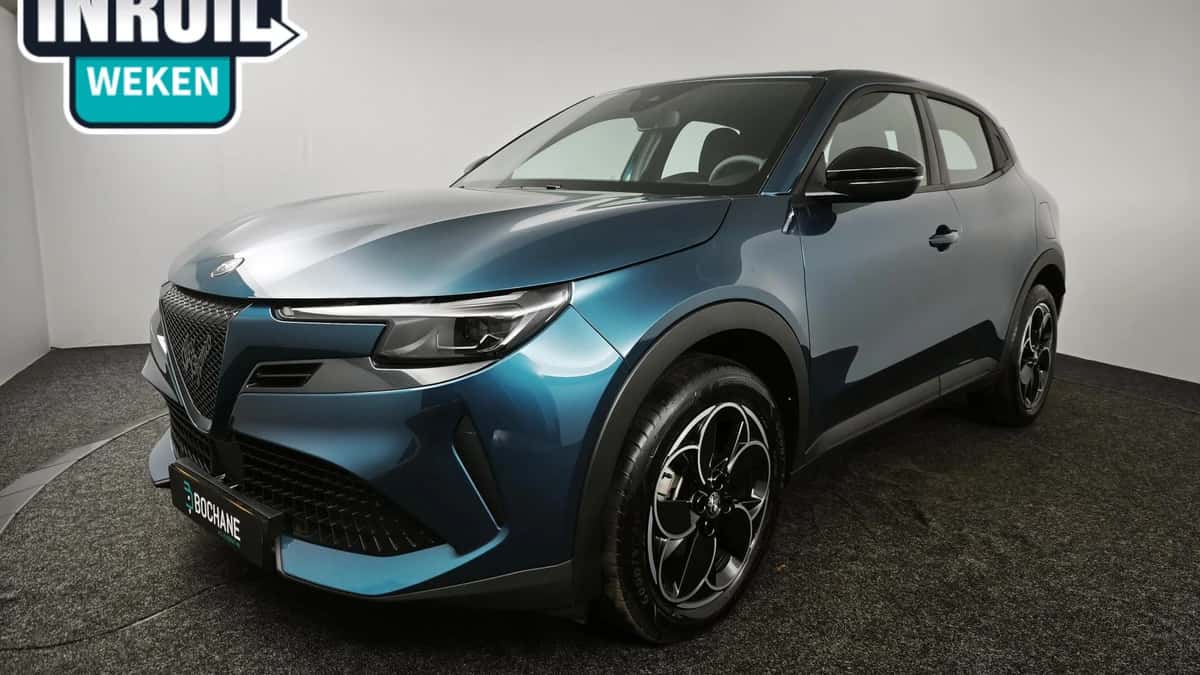 Alfa Romeo Junior (2025) — foto 1
