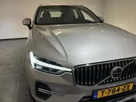 Volvo XC60 (2023) thumbnail 4