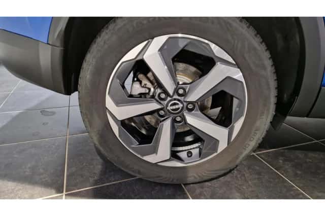 Nissan Qashqai (2024) thumbnail 2