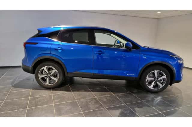 Nissan Qashqai (2024) thumbnail 3