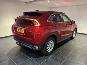 Mitsubishi Eclipse Cross (2018) thumbnail 2
