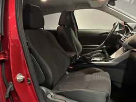 Mitsubishi Eclipse Cross (2018) thumbnail 25