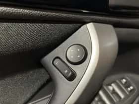 Mitsubishi Eclipse Cross (2018) thumbnail 30