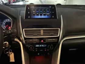 Mitsubishi Eclipse Cross (2018) thumbnail 10