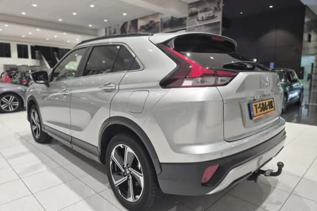 Mitsubishi Eclipse Cross (2023) thumbnail 6