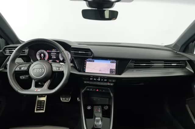Audi A3 (2024) thumbnail 3