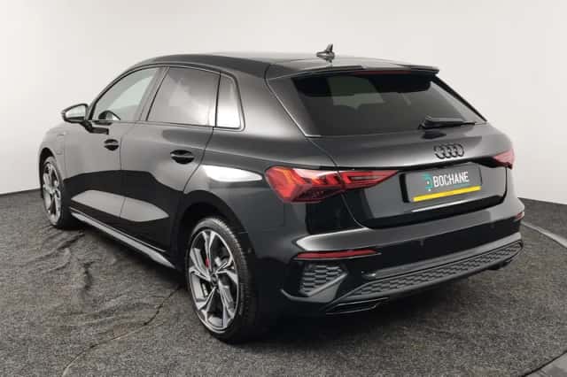 Audi A3 (2024) thumbnail 6