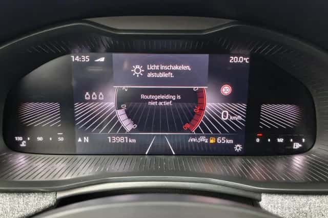 Škoda Kamiq (2025) thumbnail 4
