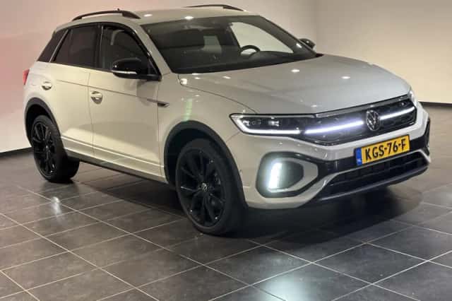 Volkswagen T-Roc (2022) thumbnail 5