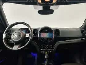 MINI Countryman (2023) thumbnail 3