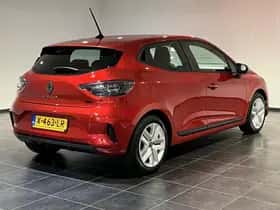 Renault Clio (2023) thumbnail 2