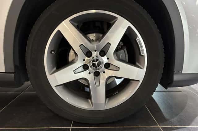 Mercedes-Benz GLA (2019) thumbnail 5