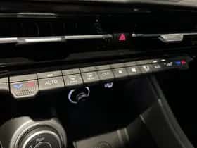 Alfa Romeo Tonale (2023) thumbnail 13