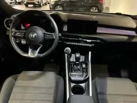 Alfa Romeo Tonale (2023) thumbnail 3